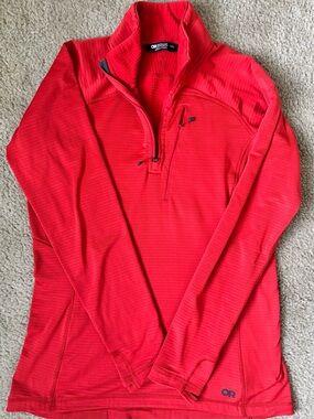 Outdoor Research Women’s Bright Red Half-Zip Performance Pullover